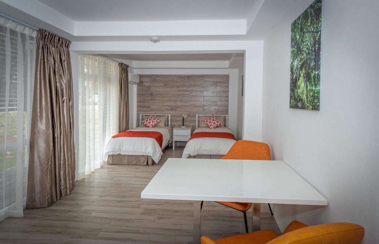 Christmas Island Apartments Flying Fish Cove Extérieur photo